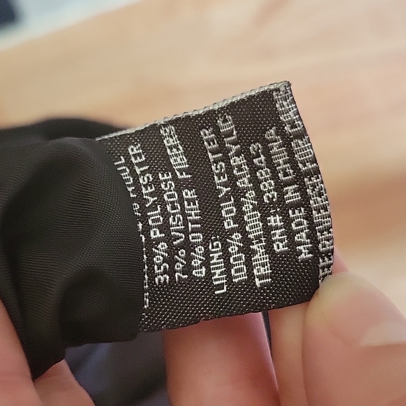 Coat - Picture 4 of 4